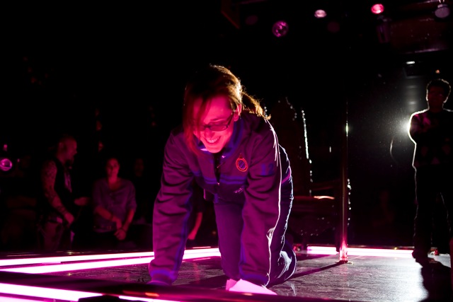 Joke-Fincioen-on-the-Catwalk